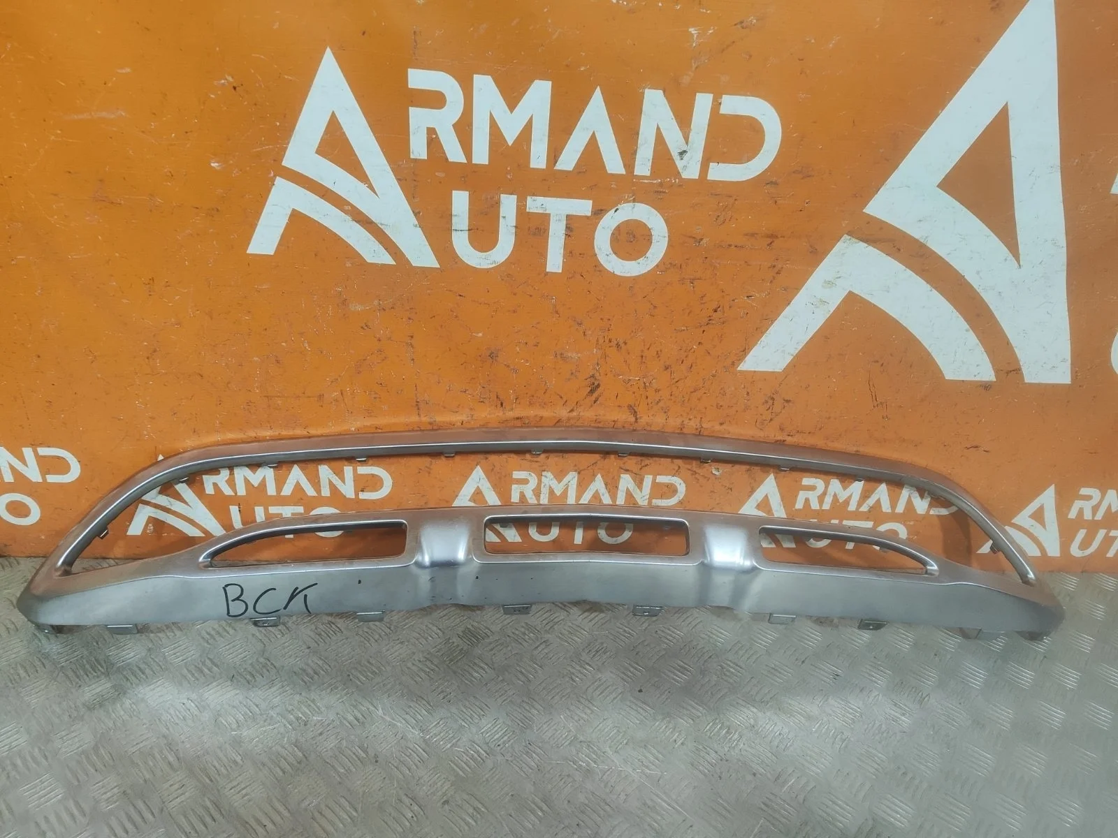 Накладка бампера Mercedes GLA-Class 2017-2020 X156