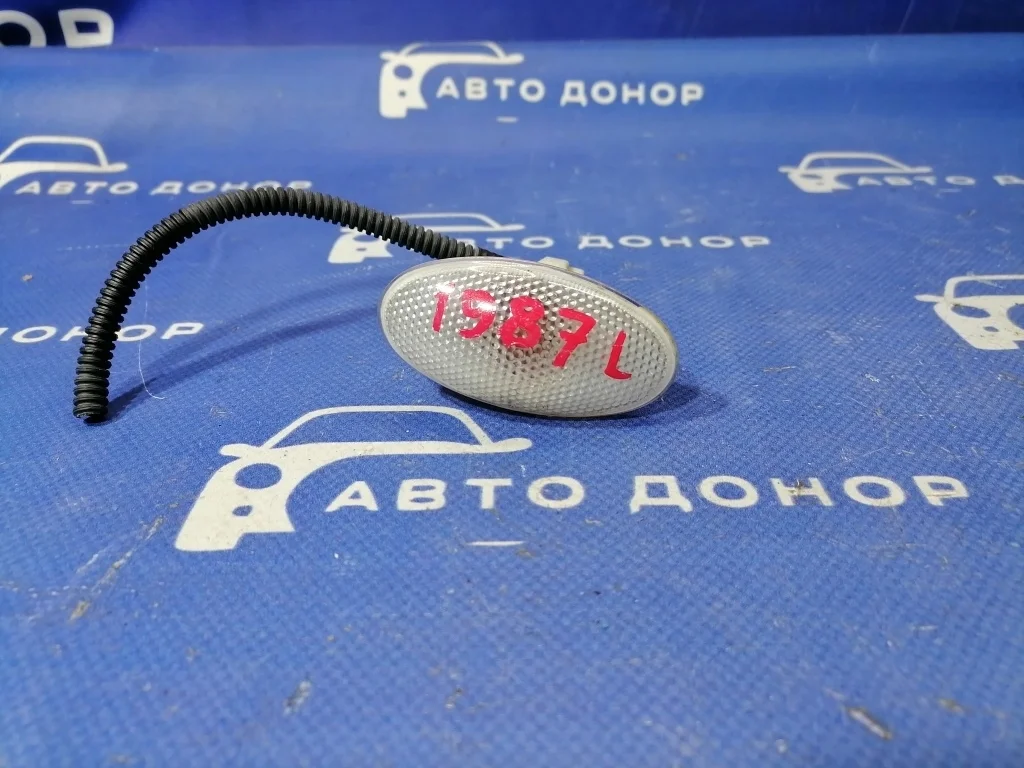 повторитель поворота в крыло SUZUKI ESCUDO TD54W -