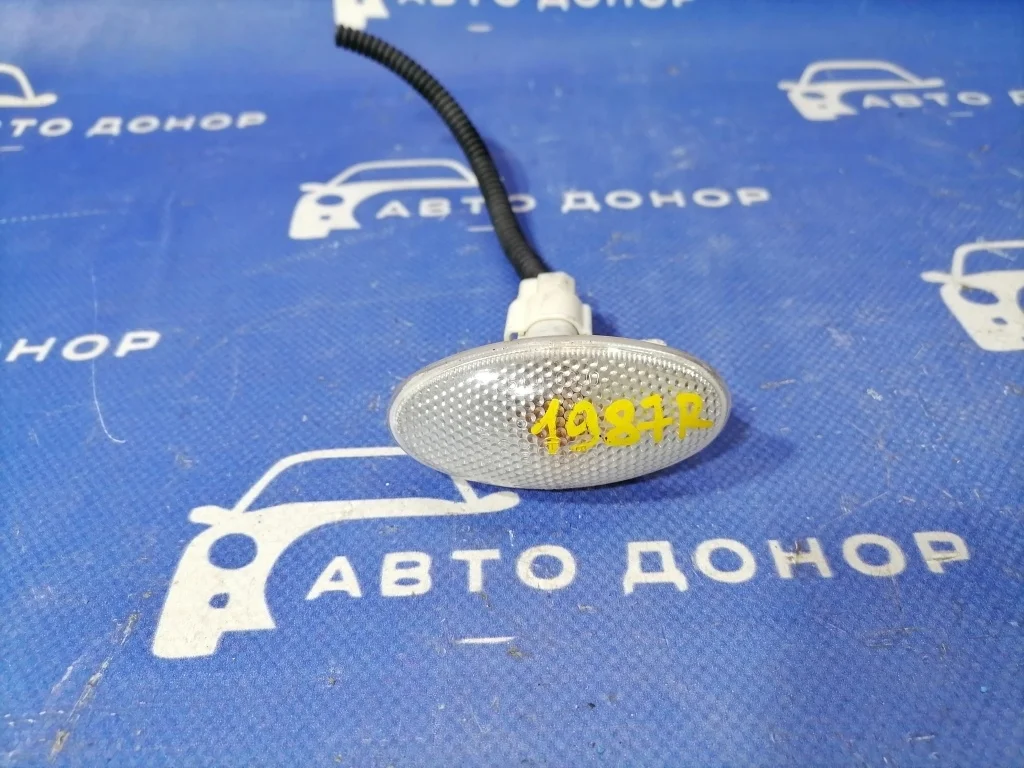 повторитель поворота в крыло SUZUKI ESCUDO TD54W -
