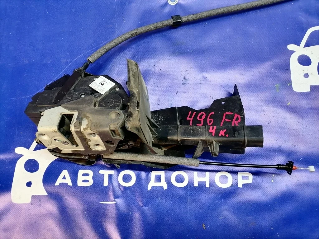 замок двери FORD FOCUS CB8 IQDB