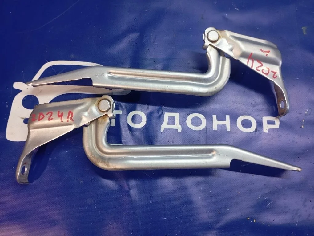 крепление капота HONDA STEP WAGON RG3 K24A