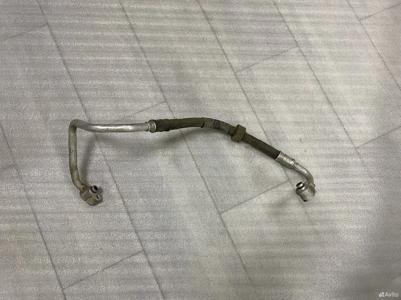 Трубка охлаждения двигателя volkswagen passat b6