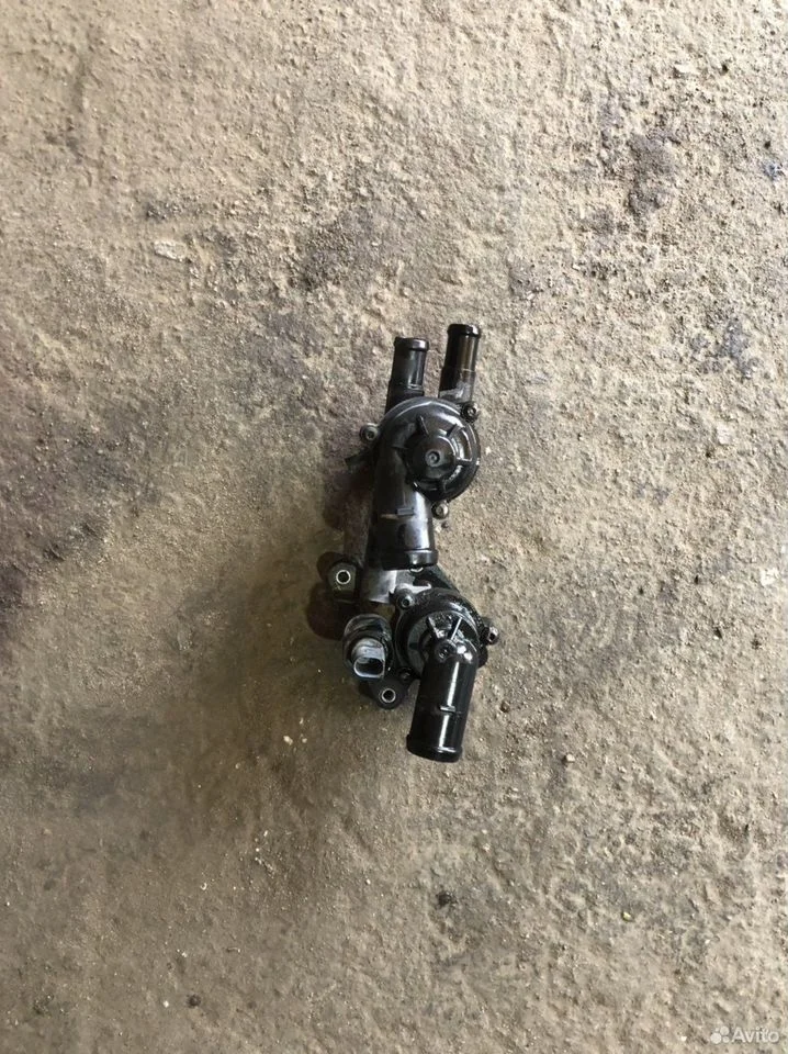 Корпус термостата vw polo 5 седан