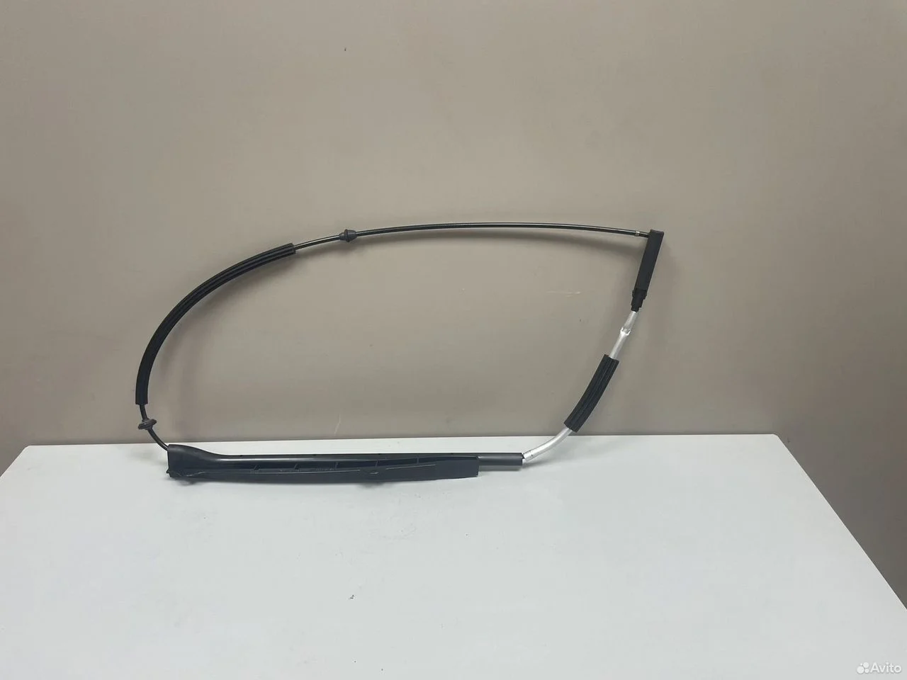 Новый vag трос капота audi q7 4l