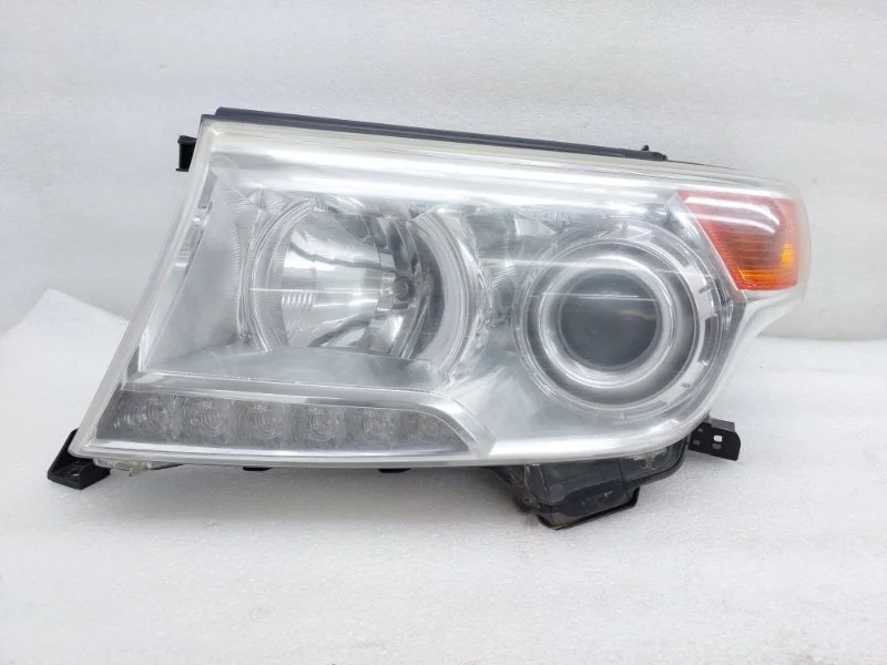 Фара Toyota Land Cruiser 2014 J200