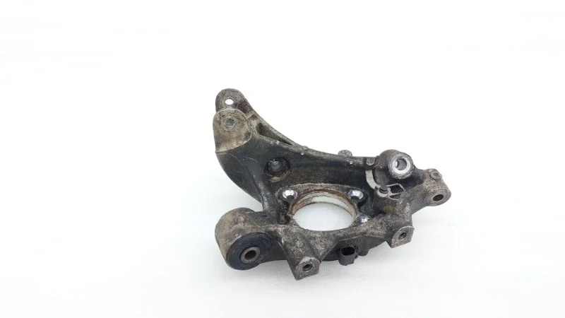 Кулак поворотный Volkswagen Touareg 2014 NF