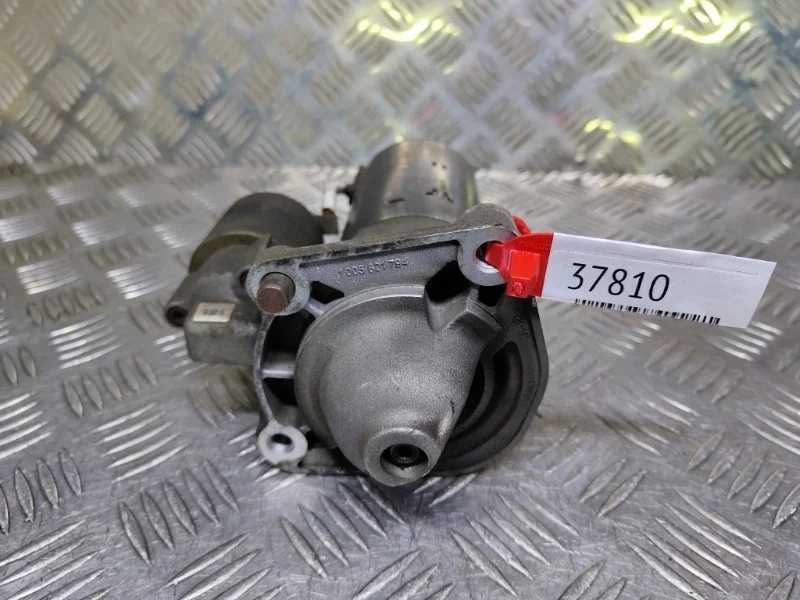 Стартер Volvo