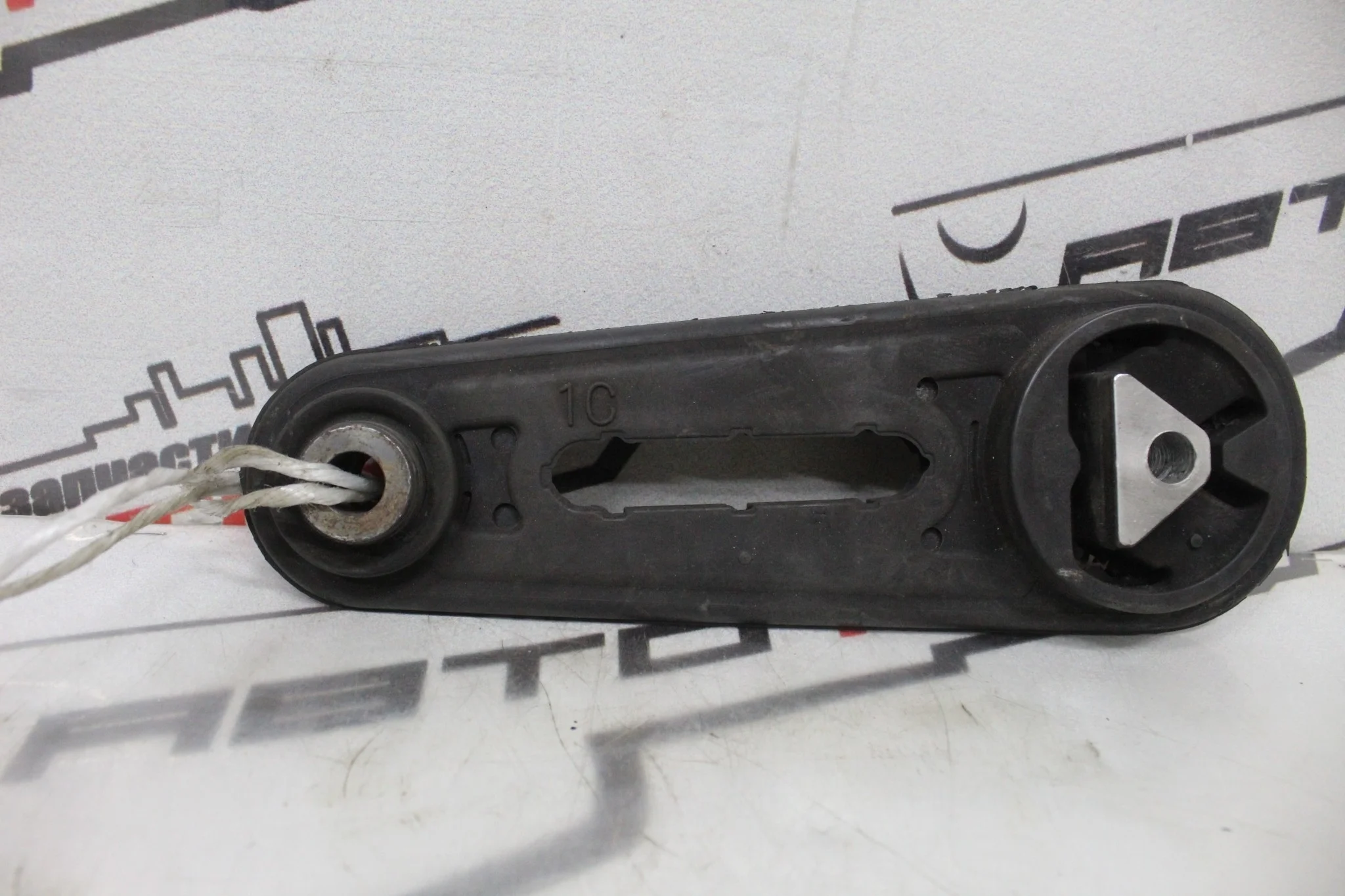 ПОДУШКА КПП NISSAN ЛЕВО НИЗ 11360ED000