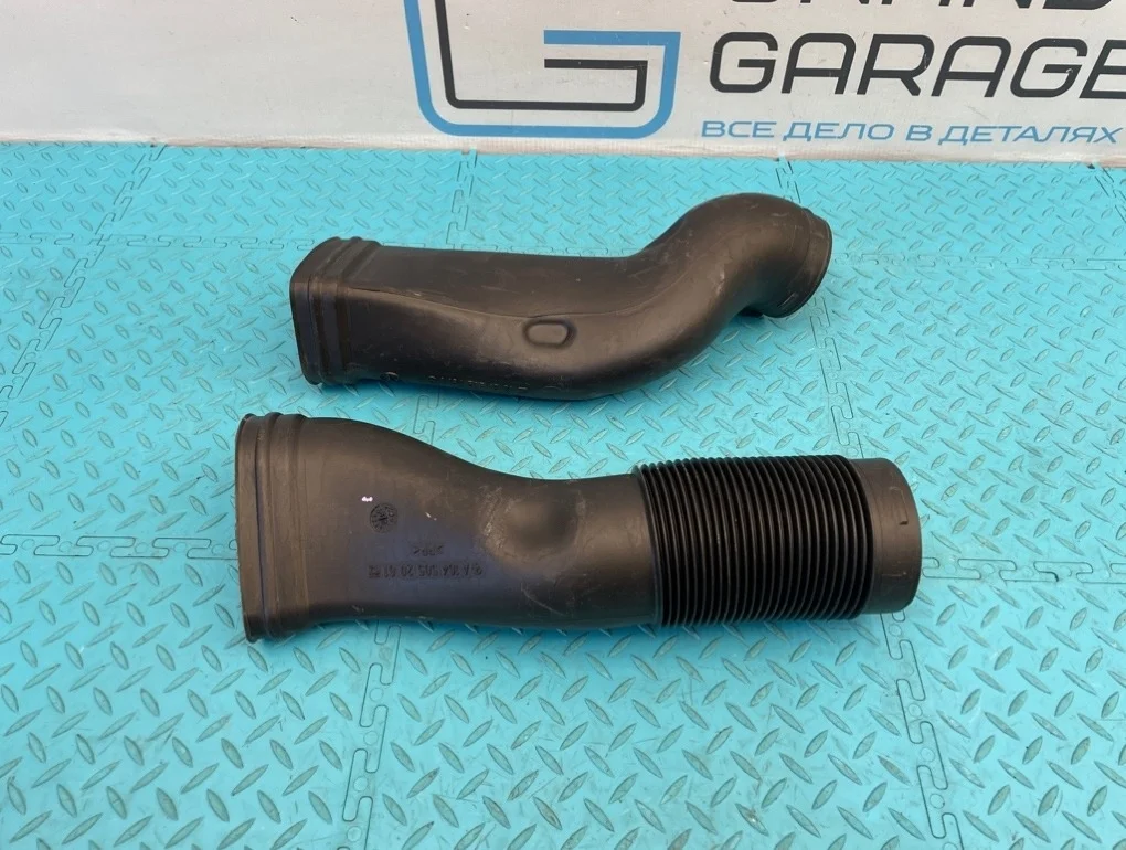 Патрубок воздушный Mercedes-Benz Gl-Class 2011 A1645051961 X164 642.820 3.0