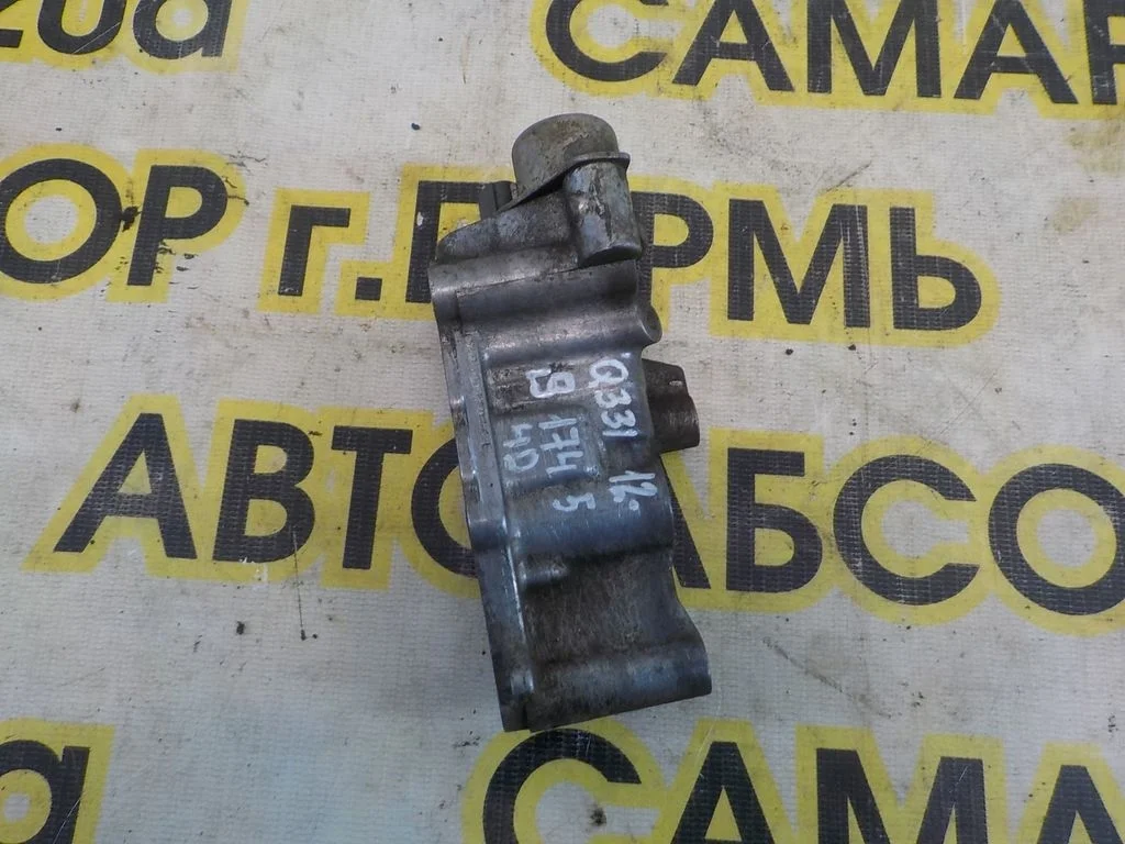 Клапан электромагнитный изменения фаз ГРМ Honda Civic VIII (2005—2009)