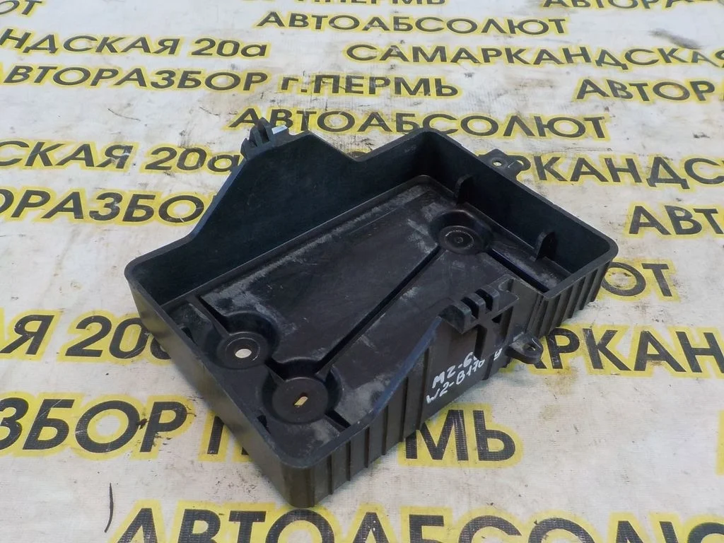 Крепление АКБ (корпус/подставка) Mazda 6 GH (2007—2009)