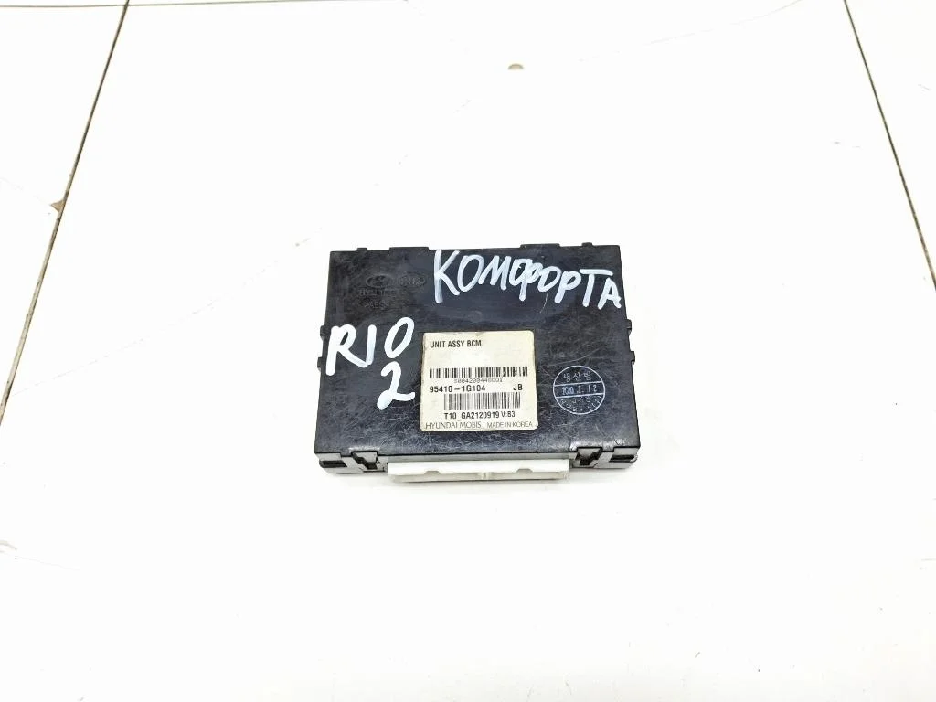 Блок комфорта Kia RIO 2 JB