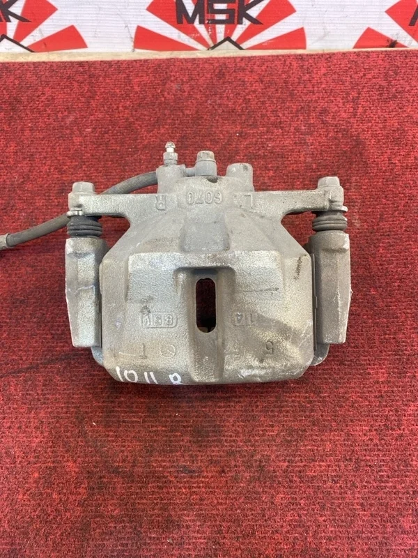 Тормозной суппорт Mazda Cx-5 2018 K0Y13398Z KF PY, передний правый