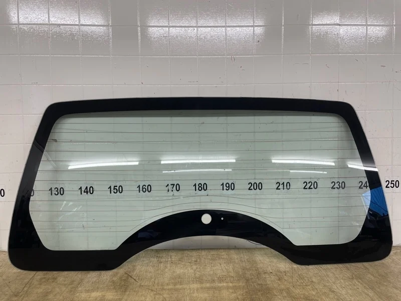 СТЕКЛО ЗАДНЕЕ С ПОДОГРЕВОМ MITSUBISHI PAJERO 4 2006 2007 2008 2009 2010 2011 2012 2013 2014 2015 5825A011 V93