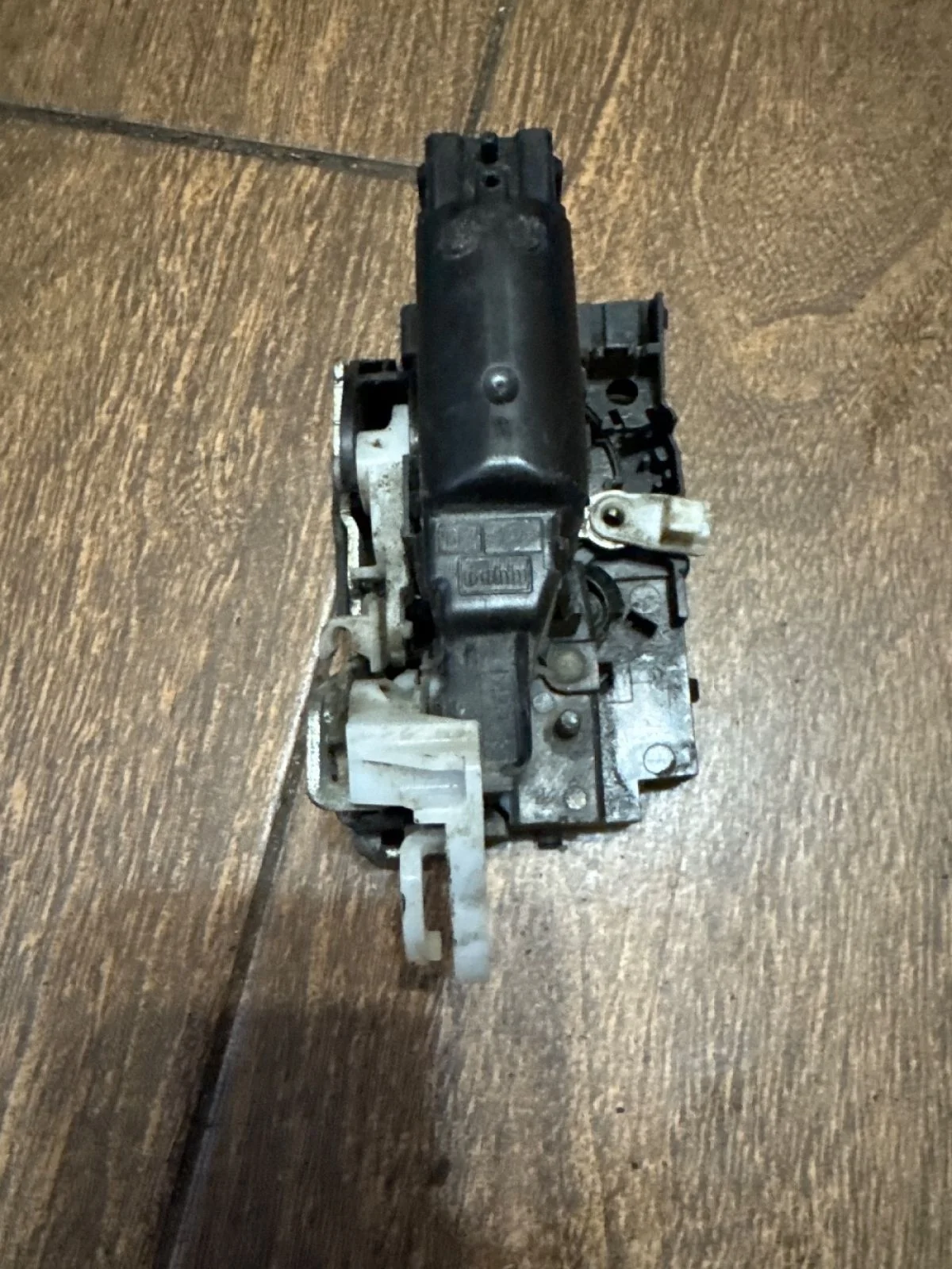 Замок двери задней правой ВАЗ (LADA) Largus I (2012—2021)