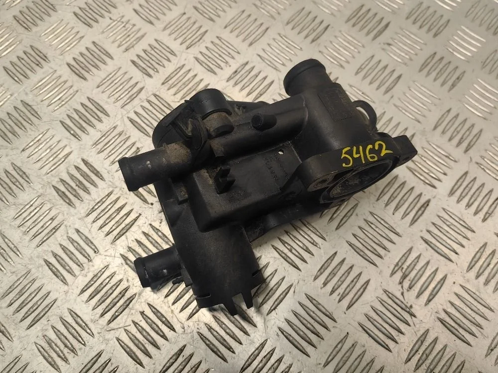 Корпус термостата Volkswagen Golf 5