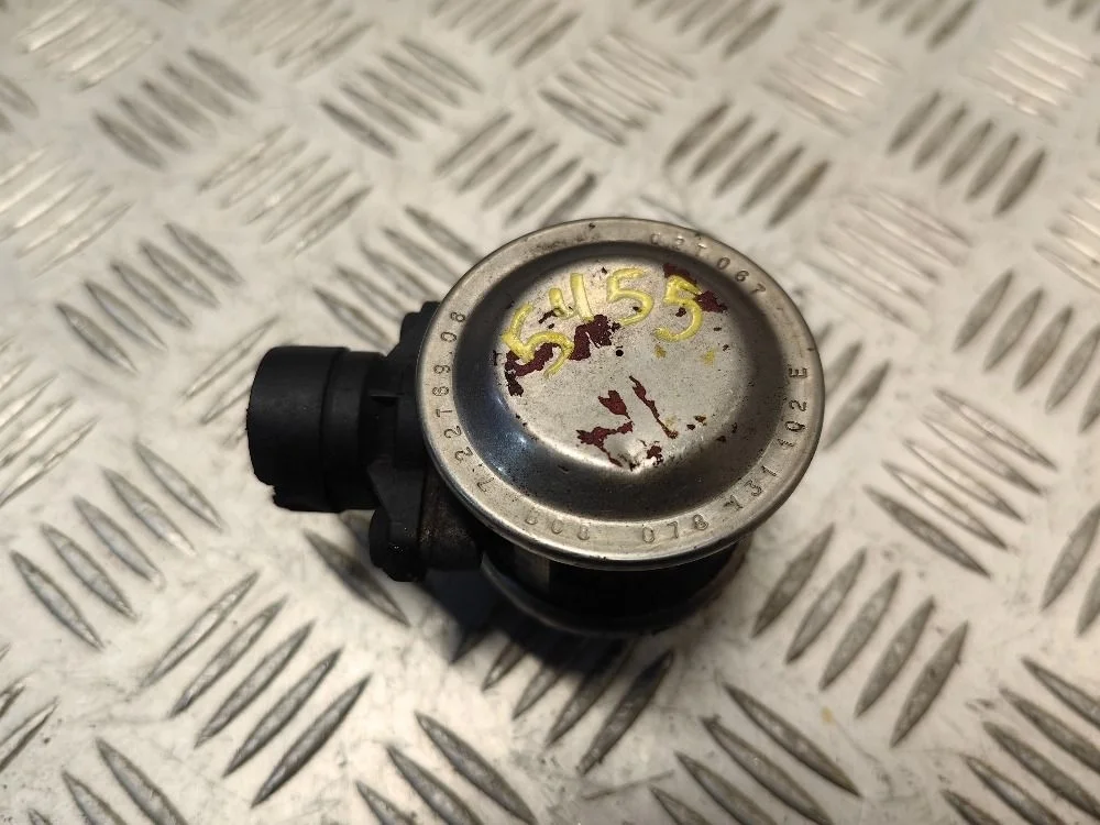 Клапан EGR Audi A6 C5