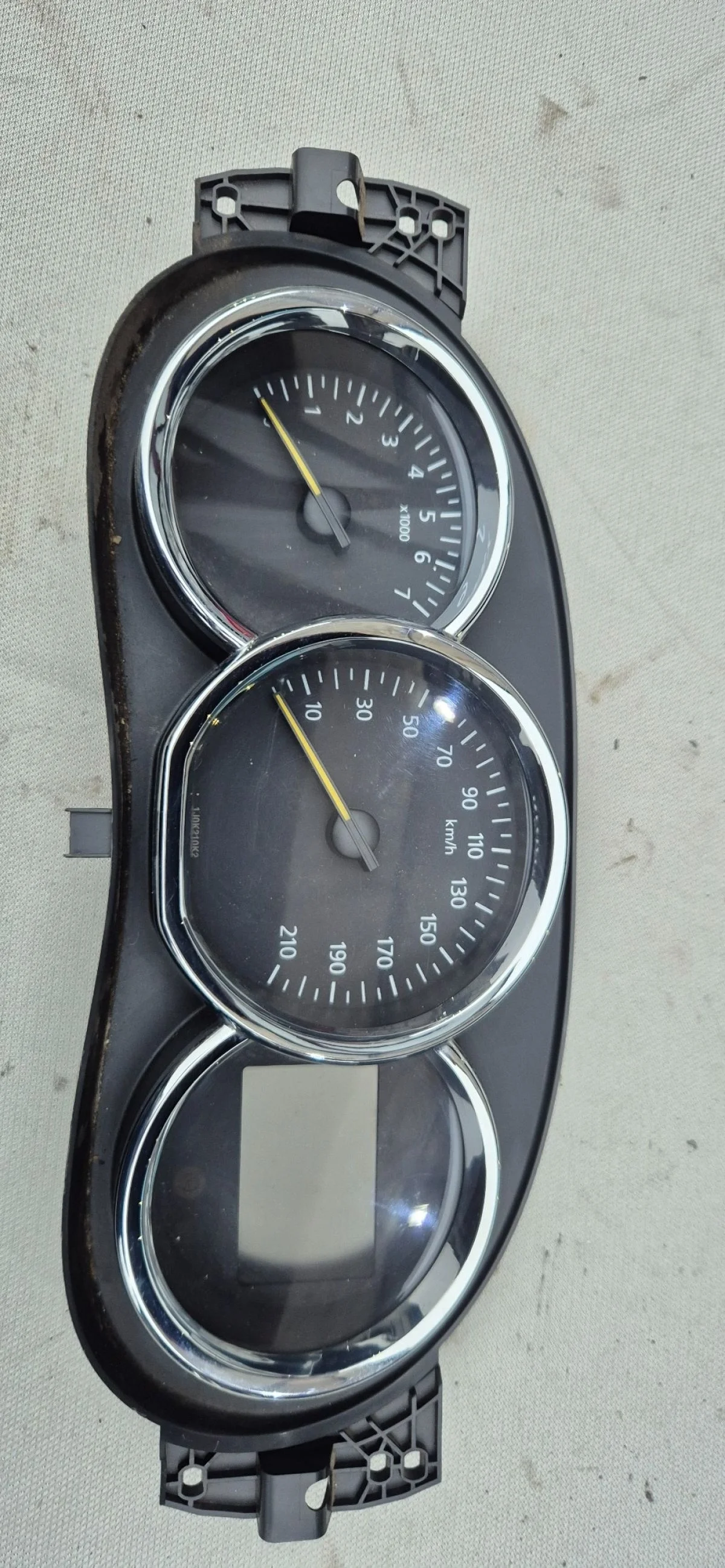 Панель приборов для Renault Logan II 2014-2022