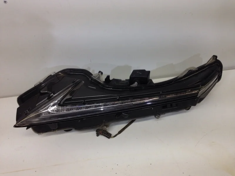 Дневной ходовой огонь Lexus NX 2014> 8162078040 1, передний левый