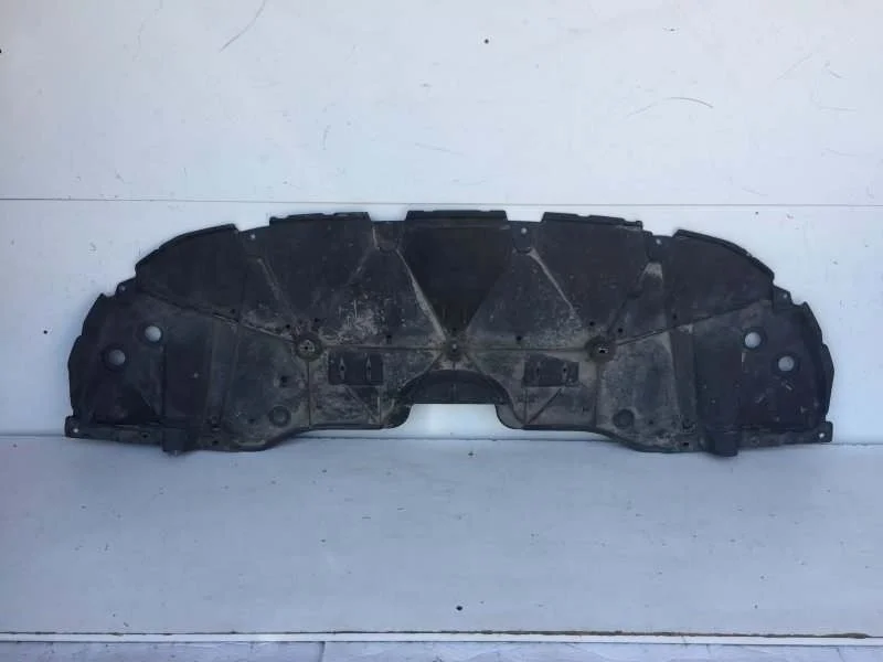Защита днища Toyota Camry 2017-2020 5144133220 XV70, передняя