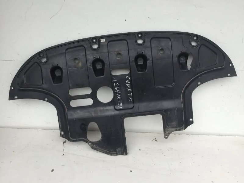 Защита двигателя Kia Cerato 2018-2021 29110M6200 4, передняя