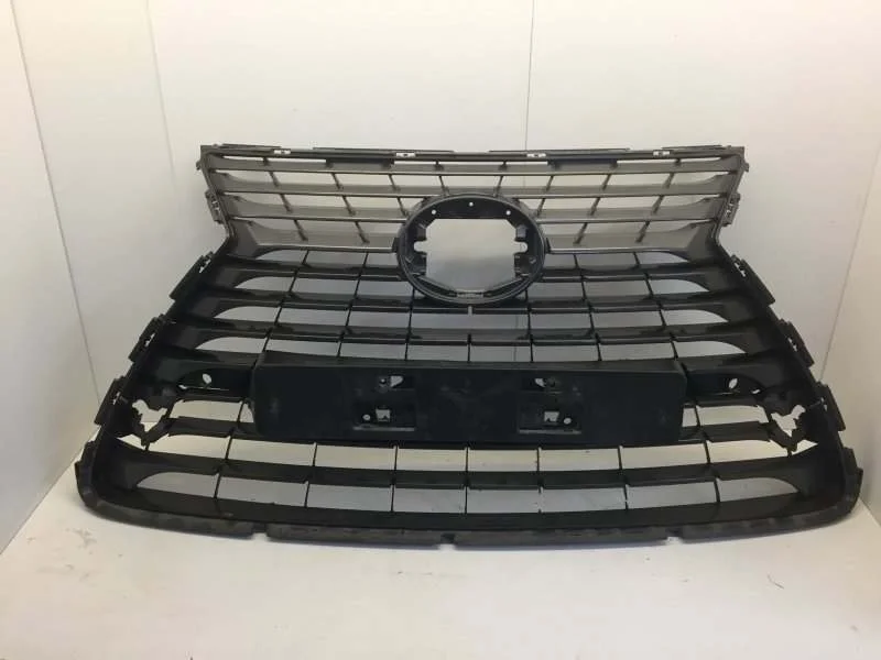 Решётка радиатора Lexus NX 2017-2020 5311178070 1, передняя