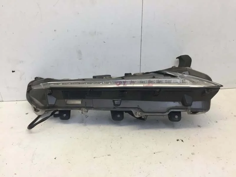 Дневной ходовой огонь Lexus NX 2014-2017 8161078040 1, передний правый