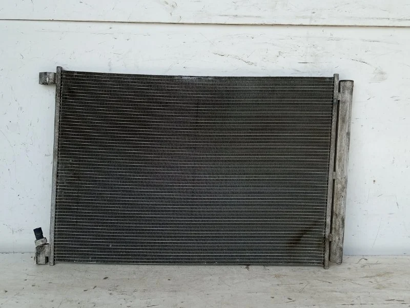 Радиатор кондиционера Mercedes-Benz C-klasse 2014-2021 А0995000454 W205, передний