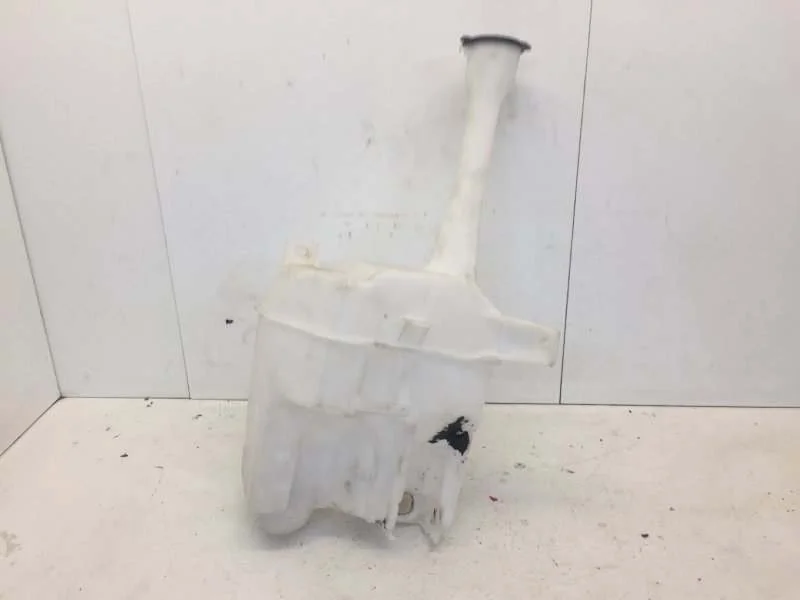 Бачок стеклоомывателя Toyota Camry 2006-2011 8533060190 XV40, передний