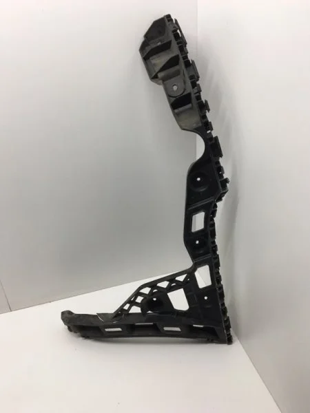 Кронштейн бампера Volkswagen Polo 2014-2020 6RU807394B 5, задний правый