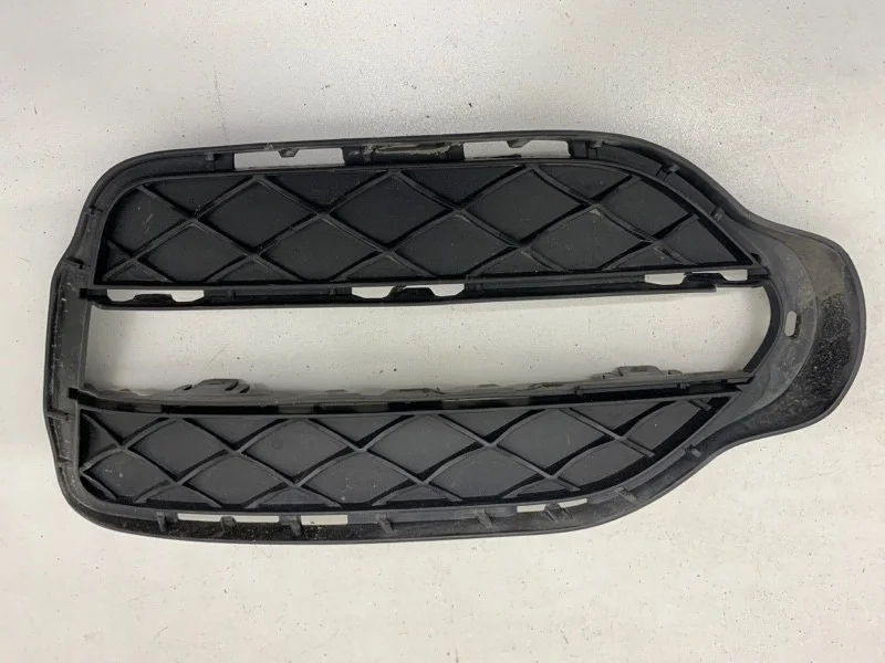 Решётка ПТФ Mercedes-Benz Glk-Klasse 2008-2015 A2048857123 X204, передняя левая