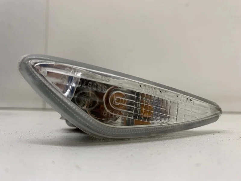 Повторитель на крыло Mazda 6 2007-2013 GS1F51130D GH, передний левый