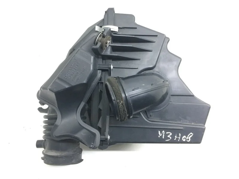Корпус воздушного фильтра Mazda 3 2009-2013 LF8J13Z02 BL, передний