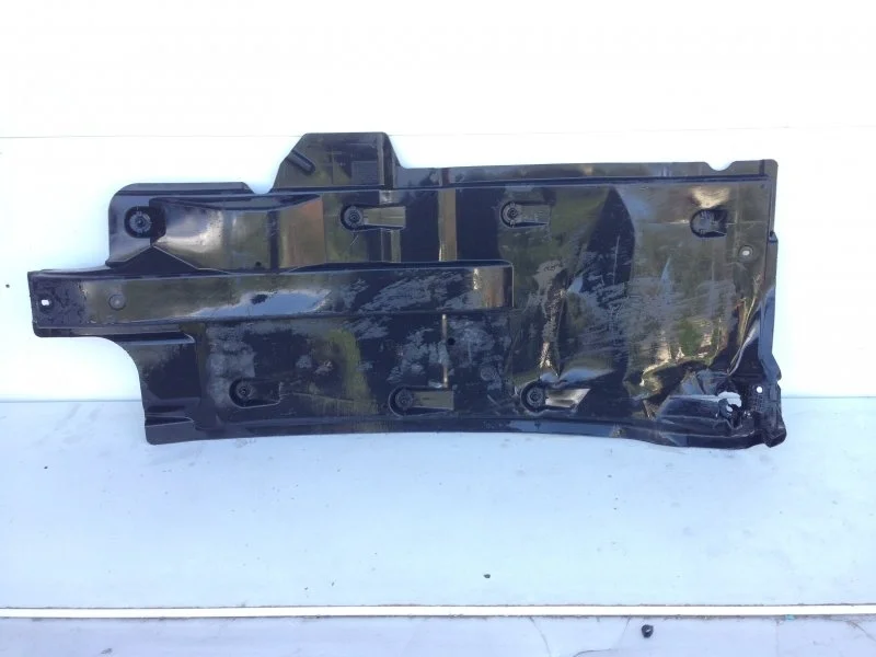 Защита днища Volkswagen Polo 2009-2020 6RU825202A 5