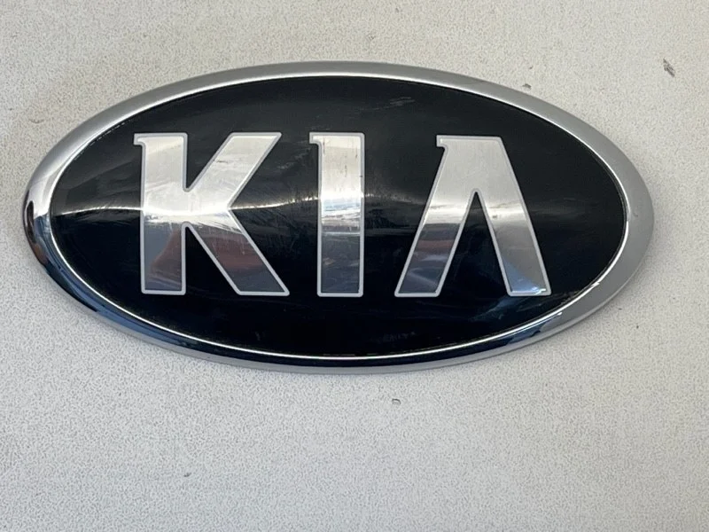 Эмблема Kia Rio 2017-2020 863182T000 4