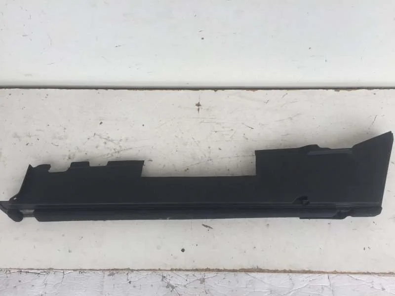 Обшивка багажника Audi Q7 2015-2022 4M0863528D 2, задняя правая