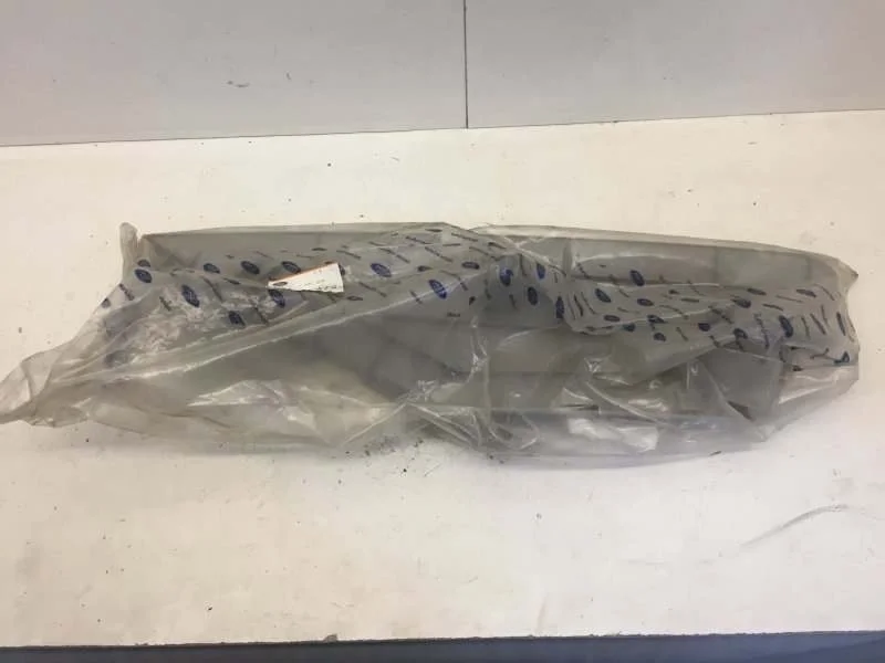 Панель Ford Mondeo 2006-2014 1497044 4, задний правый