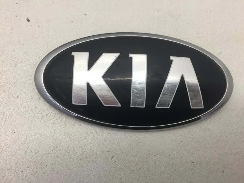 Эмблема Kia K5 2018-2022 863183R500 3