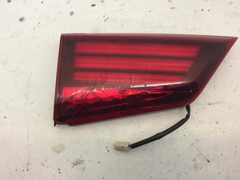 Фонарь Mitsubishi Outlander 2015-2020 8331A179 3, задний левый