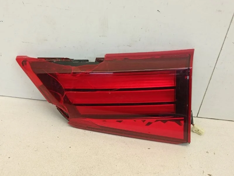 Фонарь Mitsubishi Outlander 2015-2020 8331A180 3, задний правый
