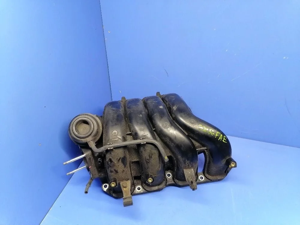 Коллектор впускной Toyota RAV4 IV (2012—2015) 1712037011