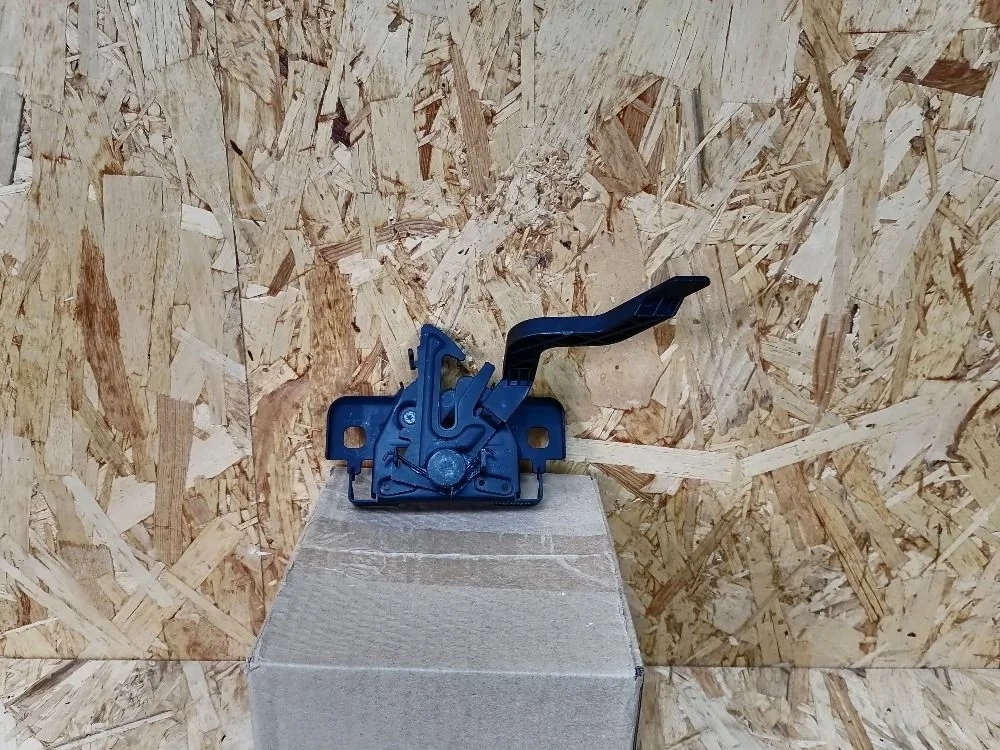 Замок капота ВАЗ (LADA) XRAY I (2015—2022)