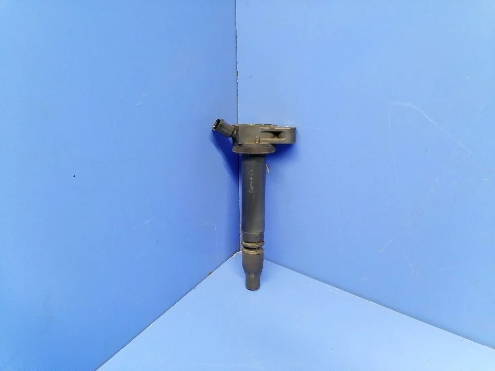 Катушка зажигания Toyota Auris E150 (2006—2010) 9091902257