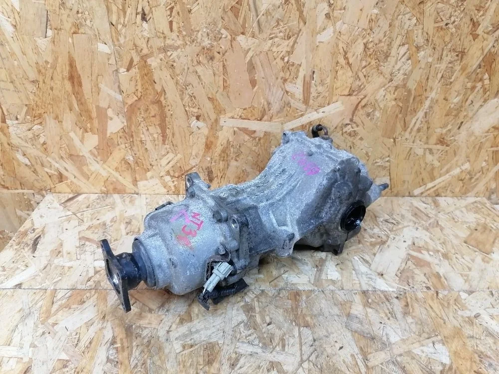 Редуктор задний Nissan X-Trail II (2007—2011) 38300JD600