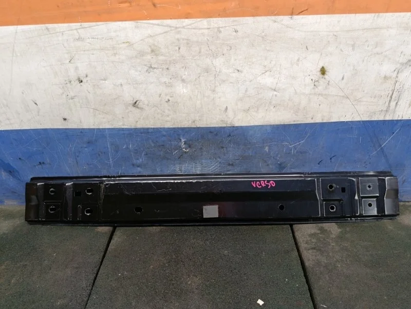 Усилитель бампера Toyota Verso 2016 5217102080 ZGR20 1.6 1ZR-FAE