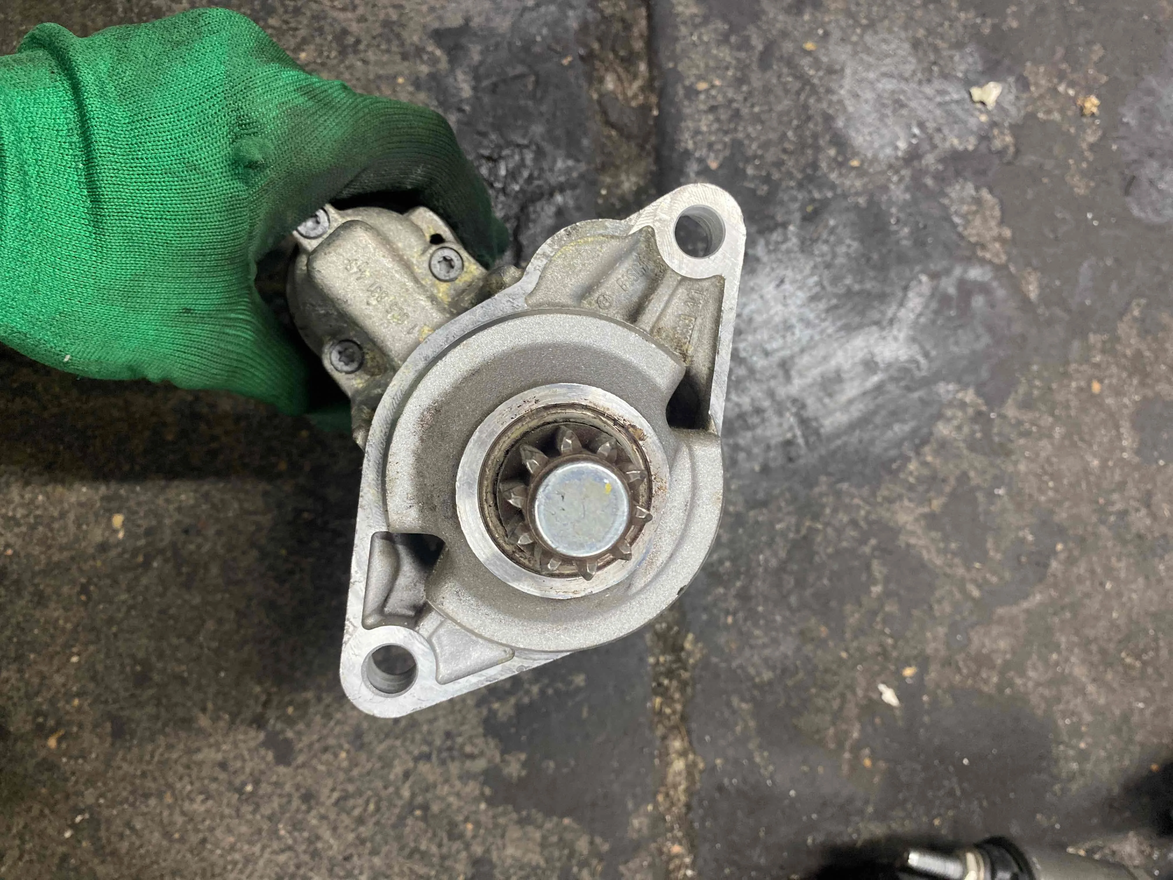 Стартер Volkswagen Mk6 (2008—2012) 02E911023J
 BMY