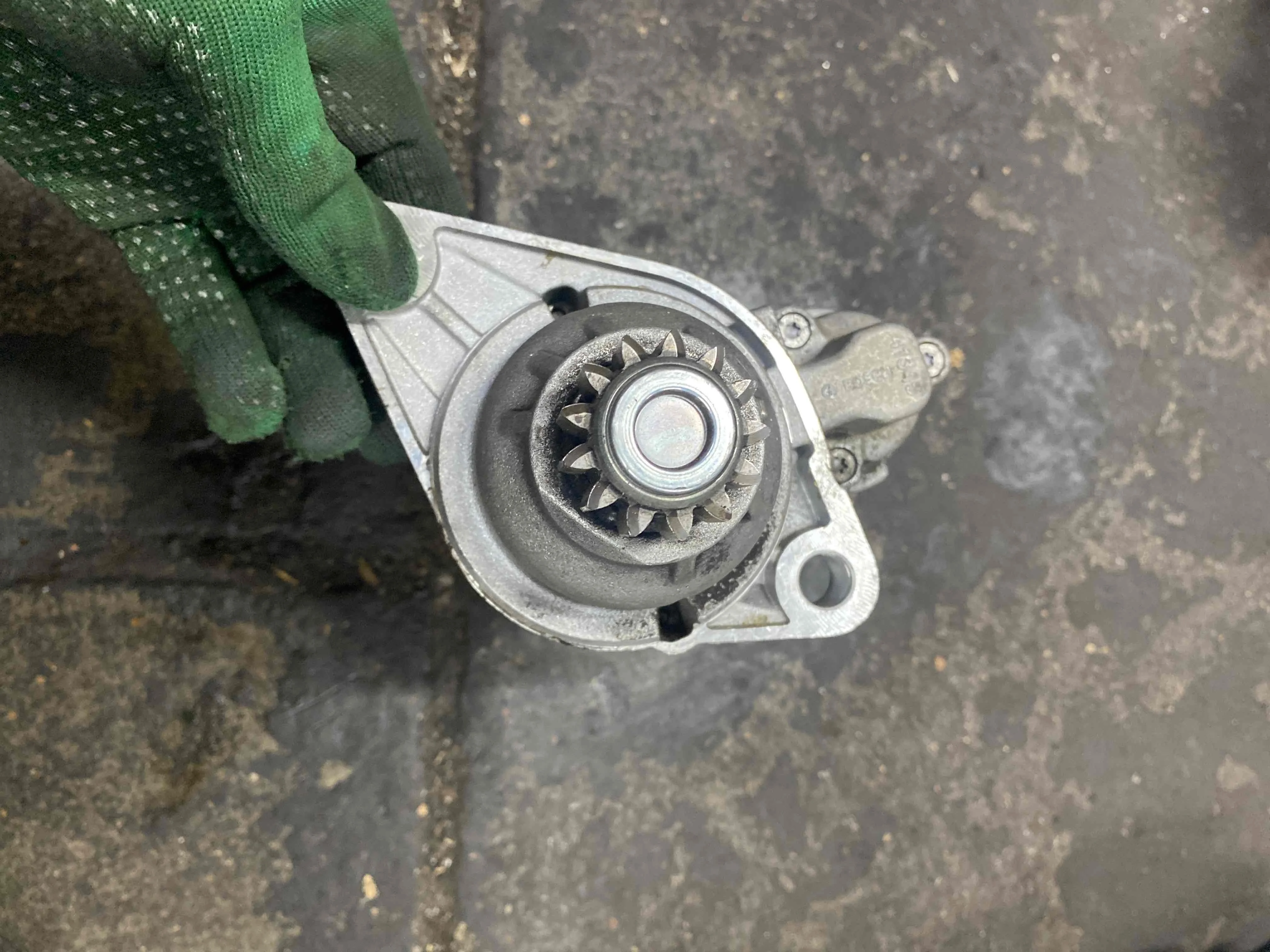 Стартер Volkswagen Mk6 (2008—2012) 0AM911023R CJZ