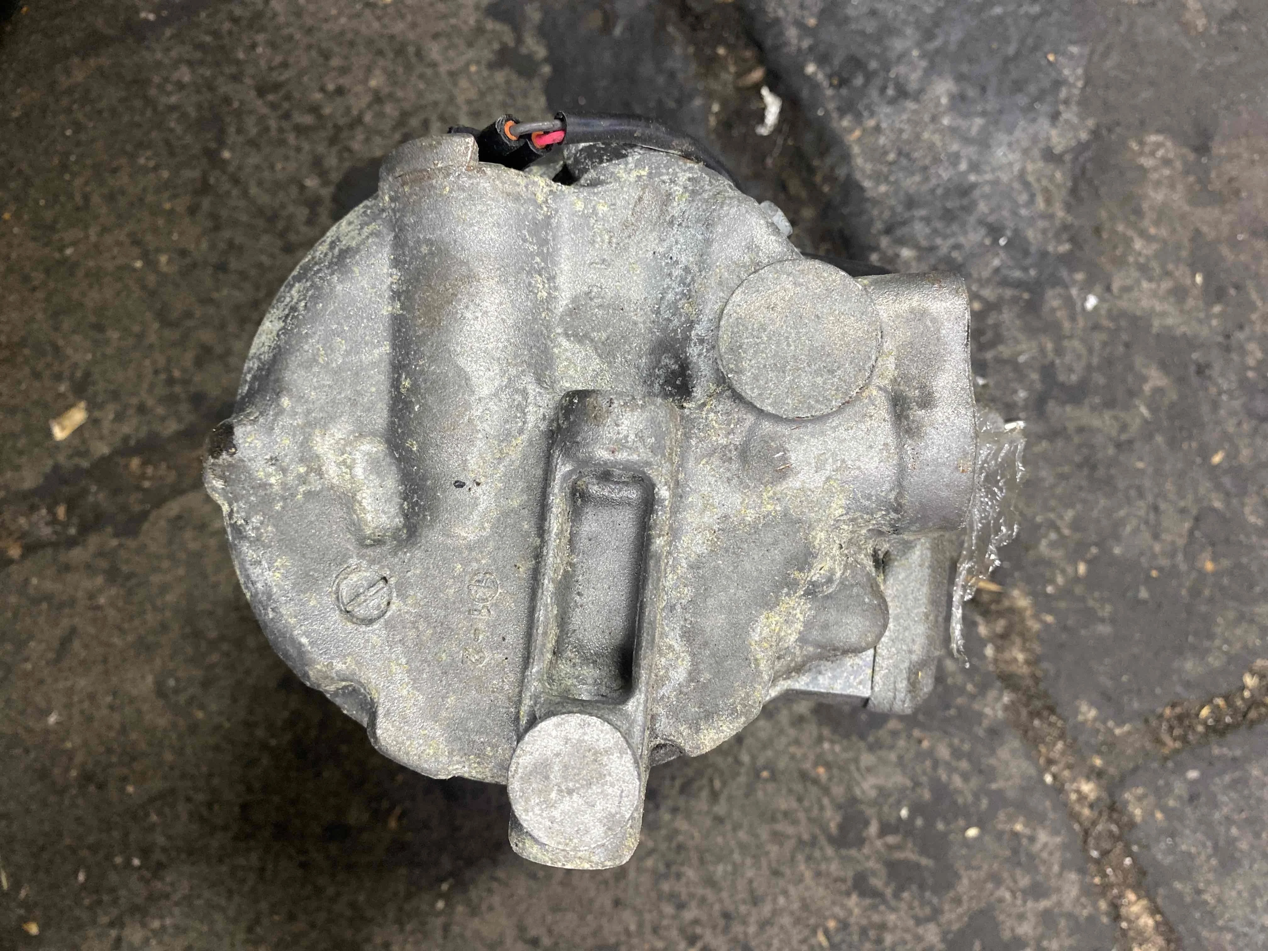 Компрессор кондиционера Audi 4L рестайлинг (2009—2015) 7L6820808 CJG