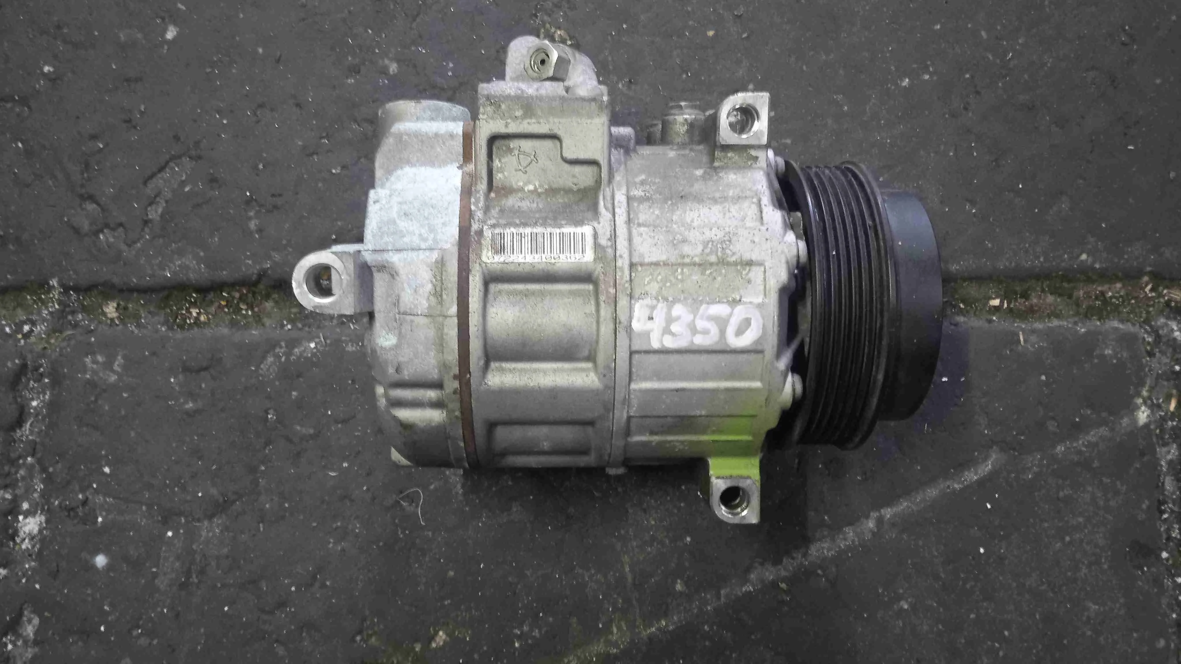 Компрессор кондиционера Mercedes-Benz W204/S204/С204 рестайлинг (2011—2015) А0032304811
; A0032308511 271860