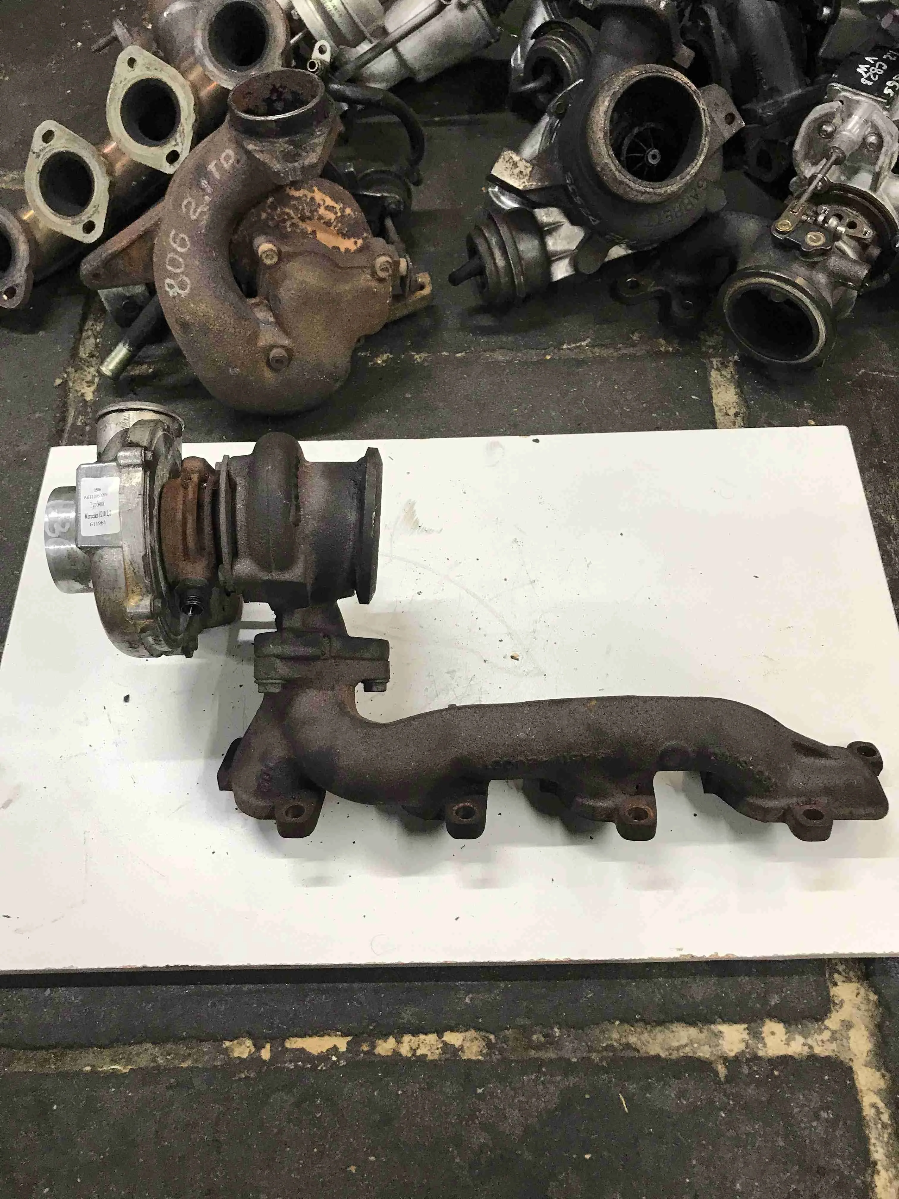 Турбина Mercedes-Benz W210/S210 рестайлинг (1999—2003) A6110960099
 611961